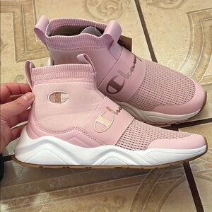 Champion Women's Pink Sneakers